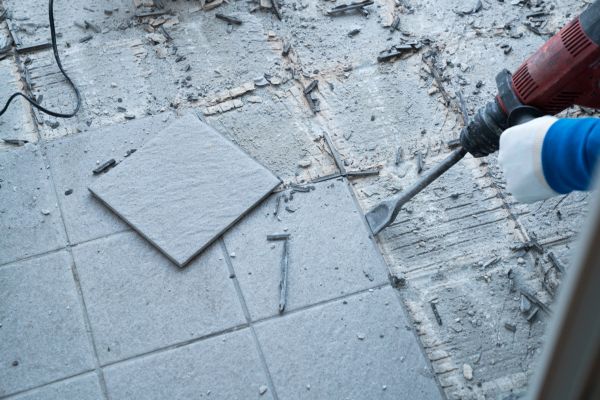 Flooring Removal Service in Kent